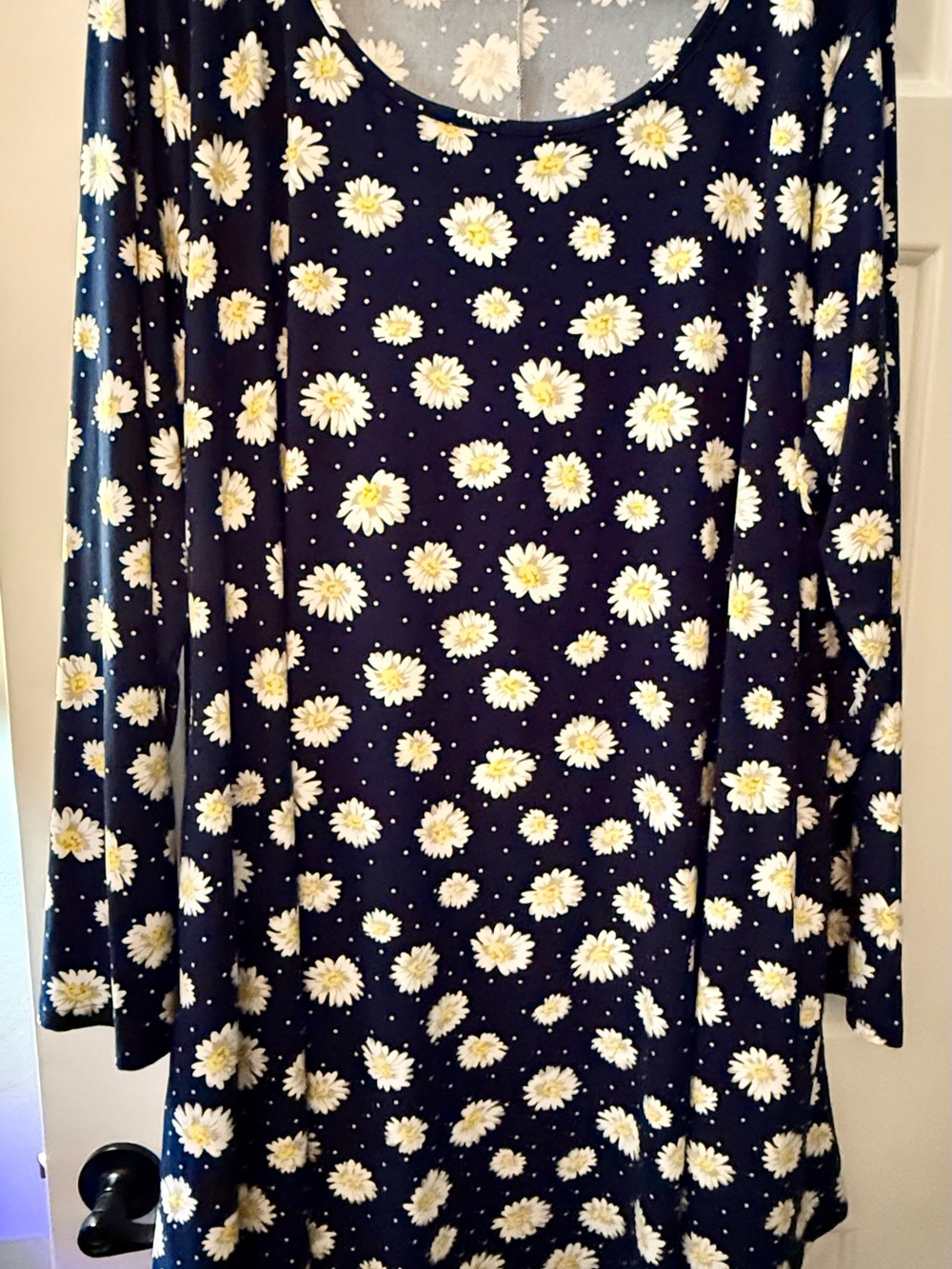 Navy Daisy Print Long-Sleeve Tunic Top